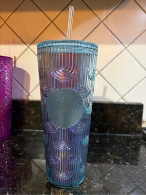Starbucks Iridescent Mermaid Teal-Blue Ribbed Cold Cup W/ Straw LIMITED EDITION